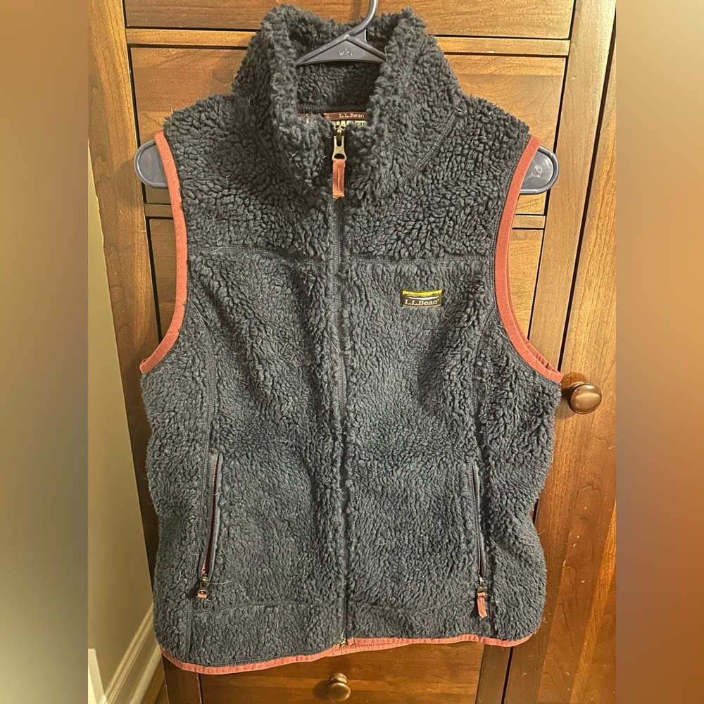 L.L. Bean Sherpa Fleece Outerwear Best - Medium - Navy